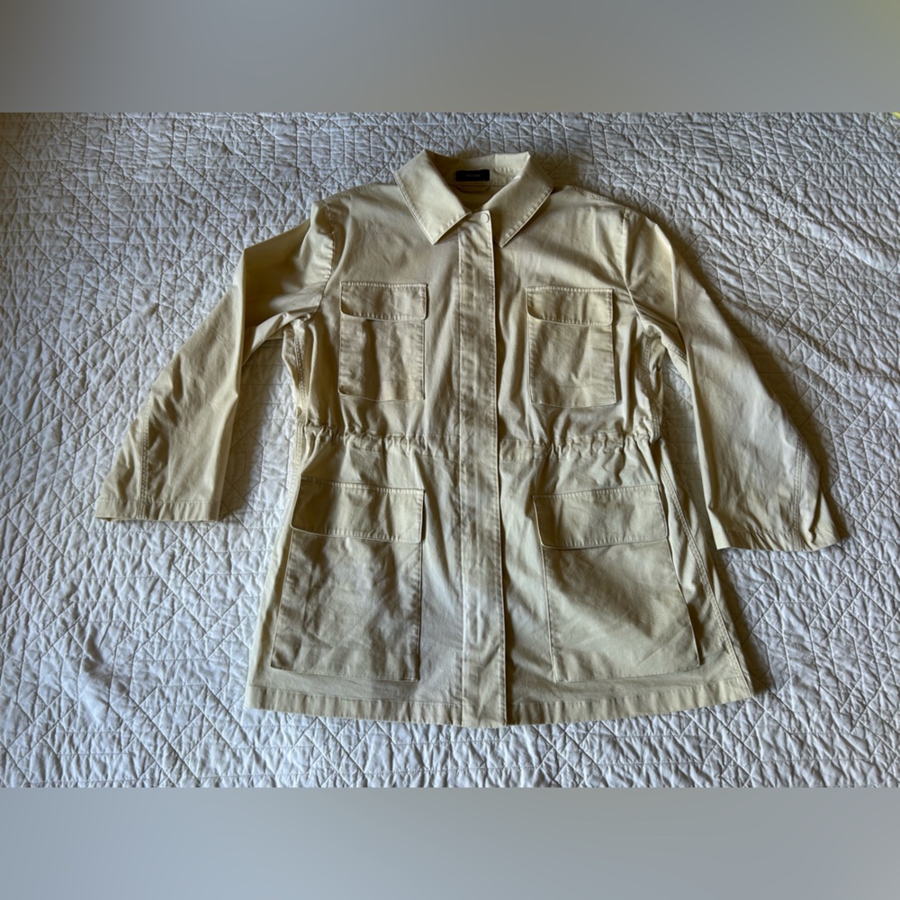 Theory Cream Anorak Chino Utility Jacket with Four Pockets